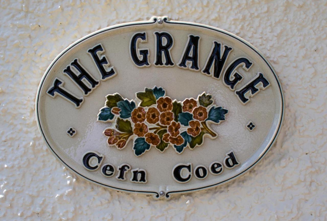 The Grange Guesthouse, Cefn-Coed Мертир-Тидвилл Экстерьер фото